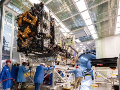 Robot Servis Satelit NRL Siap Diuji di Luar Angkasa Tahun 2026