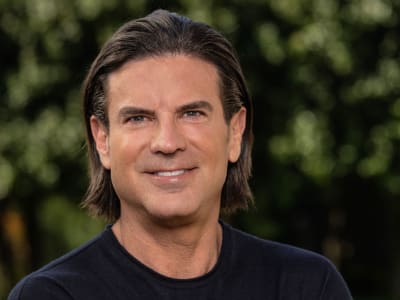 Pelajaran Kepemimpinan Bisnis dari Pengalaman dan Risiko di Industri Perumahan Mahasiswa