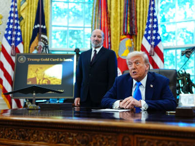 Trump Terapkan Biaya 100.000 Dolar Untuk Visa H-1B Baru, Ini Dampaknya