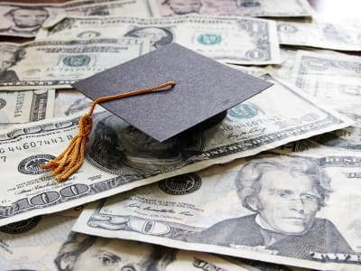 Mengapa Jim Cramer Optimis Saham JPMorgan Bisa Terus Naik di 2025