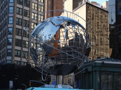 Potensi Merger Warner Bros Discovery Dorong Saham Naik ke Atas 20 USD