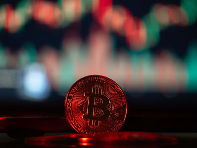 Gelombang Likuidasi Terbesar Menyebabkan Penurunan Drastis Harga Kripto