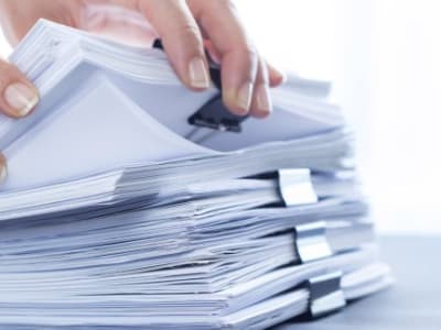 Bahaya AI Memproduksi Massal Makalah Ilmiah Redundan dan Berkualitas Rendah