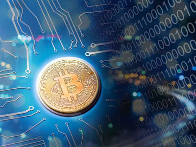 Membandingkan Investasi Bitcoin dan Saham Strategy di Tengah Penurunan Harga