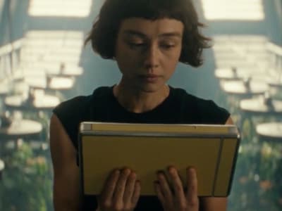 Alien: Earth Mengungkap Teknologi Retro Futuristik di Balik Alien