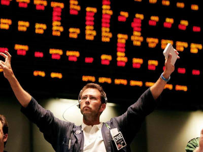 Penurunan Ethereum di Bawah Rp 65.78 ribu ($4.000) Picu Likuidasi Besar Rp 6.82 triliun ($415 Juta)  di Pasar Crypto