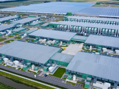 Kenaikan Saham Iren Didorong Oleh Lonjakan Permintaan Kapasitas Pusat Data AI