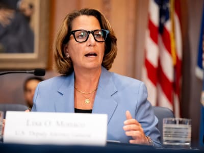 Donald Trump Serang Kepala Urusan Global Microsoft karena Latar Politik