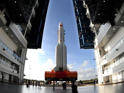 Tiongkok Terapkan Metode Baru Manufaktur untuk Saingi SpaceX di Luar Angkasa