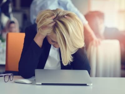 Workslop: Bahaya Konten AI Berkualitas Rendah yang Merugikan Perusahaan