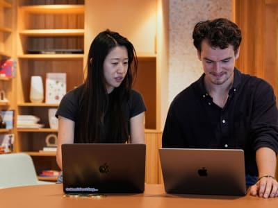 AI 'Vibe-Coding' Mengubah Cara Programer Bekerja Tanpa Ganti Peran Utama