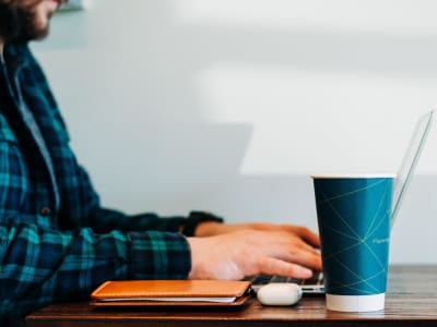 Mengapa Upwork Jadi Pilihan Saham Murah dengan Potensi Pertumbuhan AI