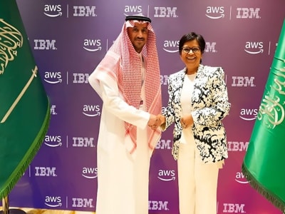 IBM dan AWS Perkuat Transformasi Digital dan Cloud Aman di Timur Tengah