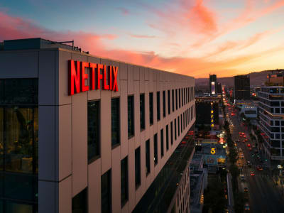 Netflix Diprediksi Gandakan Harga Saham, Ini Alasan dan Strateginya