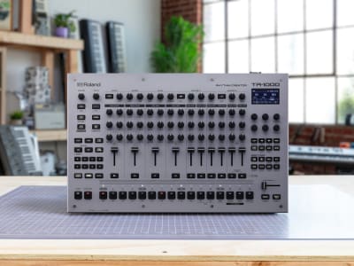 Roland Hadirkan TR-1000: Mesin Drum Analog Otentik dengan Fitur Modern