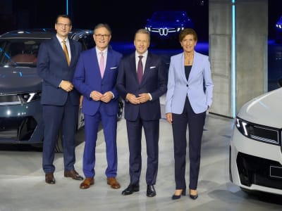 BMW Buka Pabrik Baru di Hungaria untuk Produksi Mobil Listrik Modern iX3