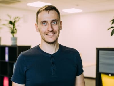 Simple dan Avo: AI Coach yang Membantu Turunkan Berat Badan dengan Mudah