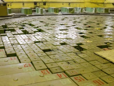 Penelitian ORNL: Pori Grafit Tidak Ganggu Kinerja Reaktor Nuklir