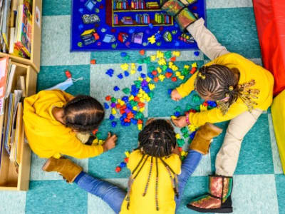 Usia Diagnosis Autisme dan Hubungannya dengan Genetik serta Kesehatan Mental