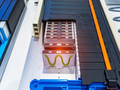 Model Baru dari MIT Mempercepat Pengisian Baterai Lithium-Ion dengan Cara Revolusioner