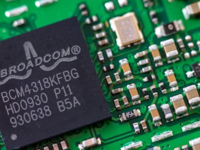 Broadcom Jadi Pemain Utama Chip AI dengan Pesanan Miliaran Dolar dan Target Tinggi
