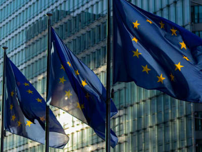 Bank Besar Eropa Mulai Sediakan Perdagangan Crypto untuk Nasabah Ritel