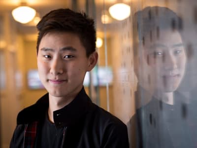 Vibe-Coding: Cara Baru Kuasai AI untuk Menang di Era Digital