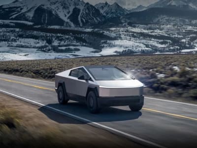 Tesla Ciptakan Deflektor Inflatable untuk Tingkatkan Efisiensi Towing Cybertruck