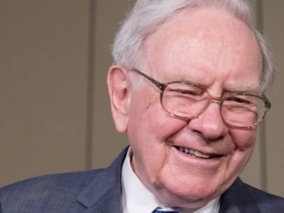 Warren Buffett Tegaskan Pentingnya Karakter Dalam Kemitraan Bisnis