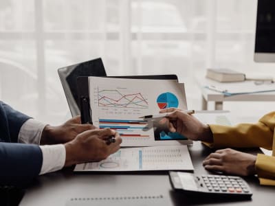 Mengapa Saham The Trade Desk Kurang Menarik di Tengah Persaingan Ketat