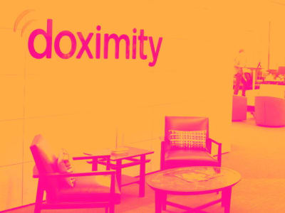 Memilih Saham dengan Posisi Kas Bersih: Peluang dan Risiko Tersembunyi