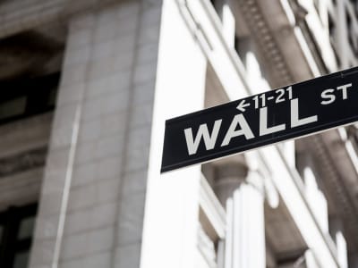 Dua Bank Investasi Berbeda Pandangan Soal Masa Depan Fintech Blockchain Figure