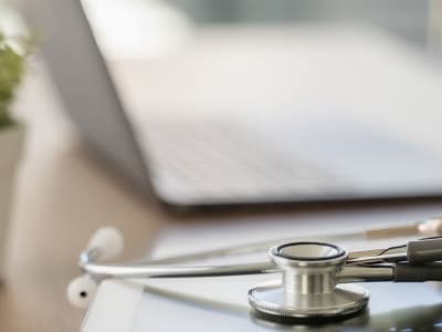 Heidi Kumpulkan 65 Juta Dolar untuk AI Pendukung Klinik di Seluruh Dunia