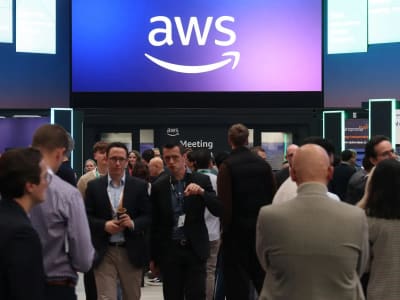 Penjualan Perangkat Lunak Melonjak Lima Kali Lipat Melalui Pasar Cloud Hyperscaler Hingga 2030