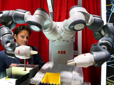 SoftBank Akuisisi Divisi Robotika ABB: Langkah Besar dalam AI Fisik