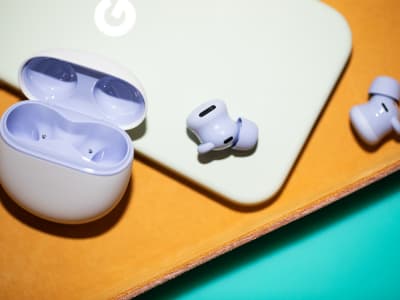 Pixel Buds 2A: Earbuds Terjangkau Berkualitas tapi Terbatas di iPhone