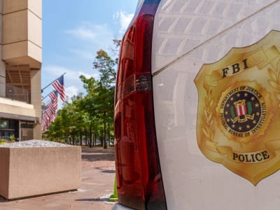 Perjalanan Polymarket: Dari Penggerebekan FBI ke Investasi 2 Miliar Dolar