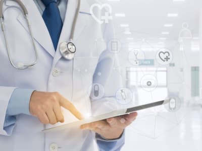 Foundation Health Raih Dana Rp 328.90 miliar ($20 Juta)  untuk Infrastruktur AI Operasi Farmasi