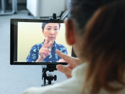 AI Inklusif di China: Dari Bahasa Isyarat Hingga Dukungan Medis Cepat