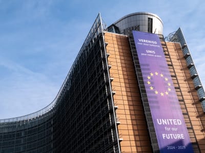 Parlemen Eropa Pangkas Aturan Keberlanjutan untuk Lindungi Bisnis Besar