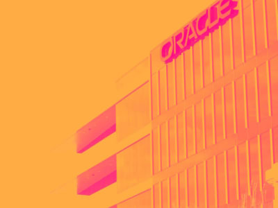 Oracle Melonjak 5% Berkat Kemitraan AI dan Cloud Strategis
