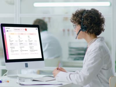 OutcomesAI Raih Rp 164.45 miliar ($10 Juta)  untuk Percepat Model Keperawatan AI Inovatif