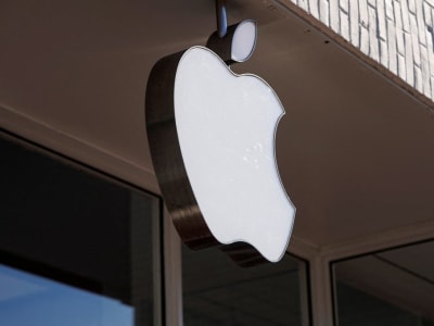Perombakan Tim AI Apple dan Kepergian Eksekutif Utama yang Mempengaruhi Pembaruan Siri