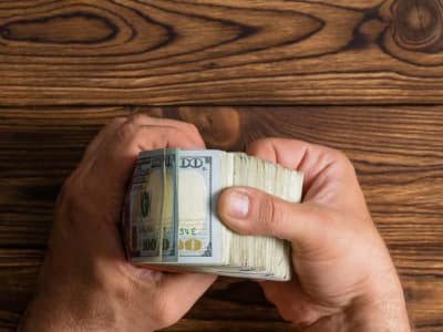 Paxos Salah Cetak 300 Triliun PYUSD, Protokol DeFi Terhenti Singkat