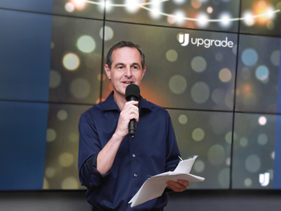 Upgrade: Neo-Bank yang Bertahan dan Tumbuh Lewat Strategi Pinjaman dan Kerjasama