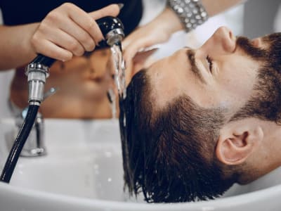 Penelitian Baru Temukan Cara Mengembalikan Warna Rambut Beruban Secara Alami