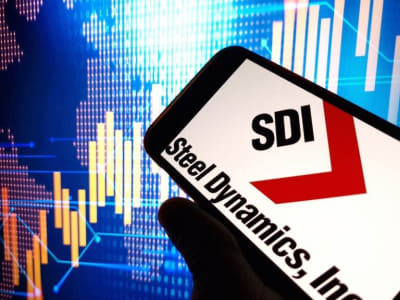 Cara Mendapatkan Penghasilan Rp 8.22 juta ($500) per Bulan dari Dividen Saham Steel Dynamics