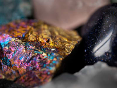 Inovasi Ragi Modifikasi Bisa Pulihkan Logam Langka dari Limbah Elektronik