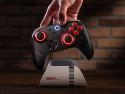 8BitDo Rayakan 40 Tahun NES dengan Koleksi Controller dan Keyboard Baru