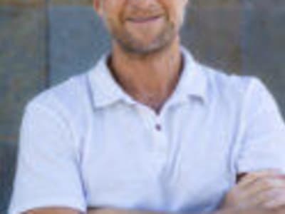 Travis Rhyan Hadirkan Platform AI untuk Beri Kekuatan Super Pada Truk Kecil